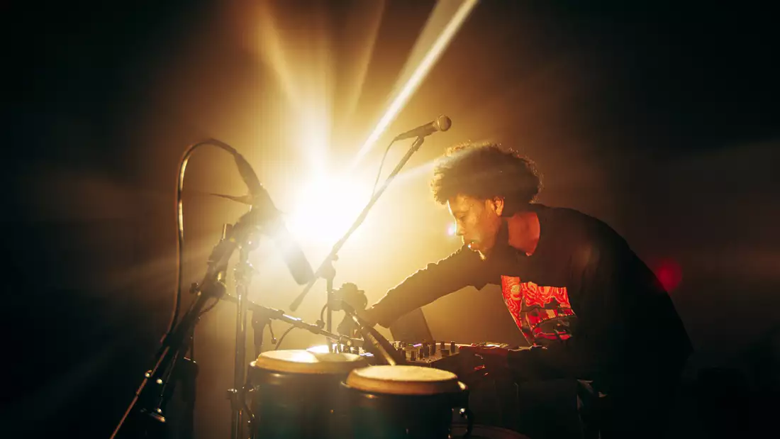 Obeka behind the scenes at his Factory Session shoot photographed by Marieke Macklon